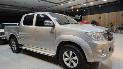 Toyota Hilux SRV 3.0 Turbo Diesel 4x4 - 2006
