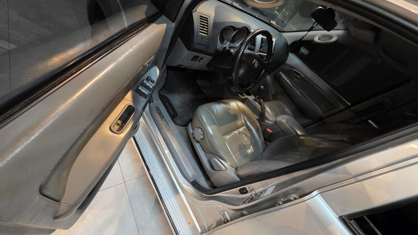 Toyota Hilux SRV 3.0 Turbo Diesel 4x4 - 2006